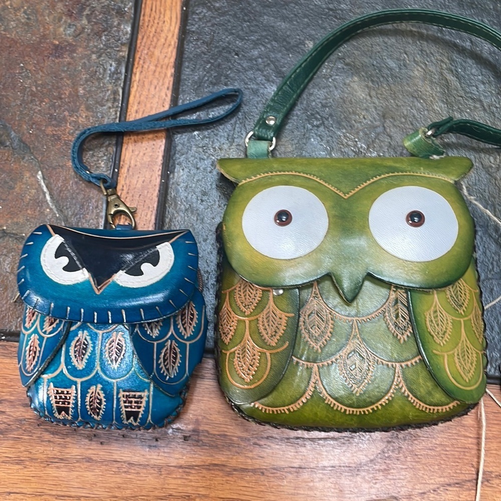 2 owl embossed leather handmade crossbody wristlet keychain bag handbag purse - Picture 1 of 11